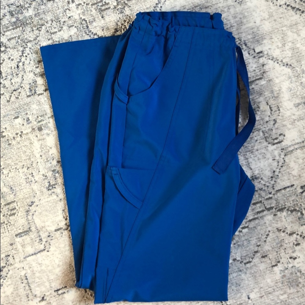 Scrub pants
